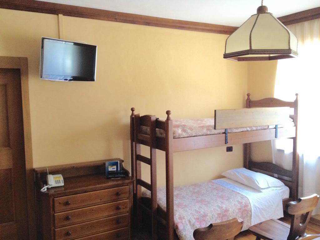 Albergo Garni Ajarnola Auronzo di Cadore Pokoj fotografie