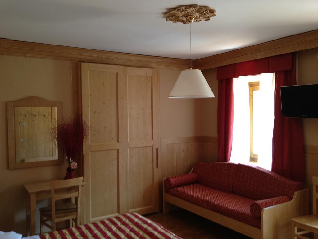 Albergo Garni Ajarnola Auronzo di Cadore Pokoj fotografie