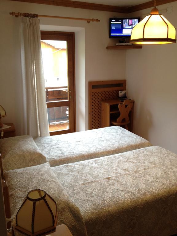 Albergo Garni Ajarnola Auronzo di Cadore Pokoj fotografie